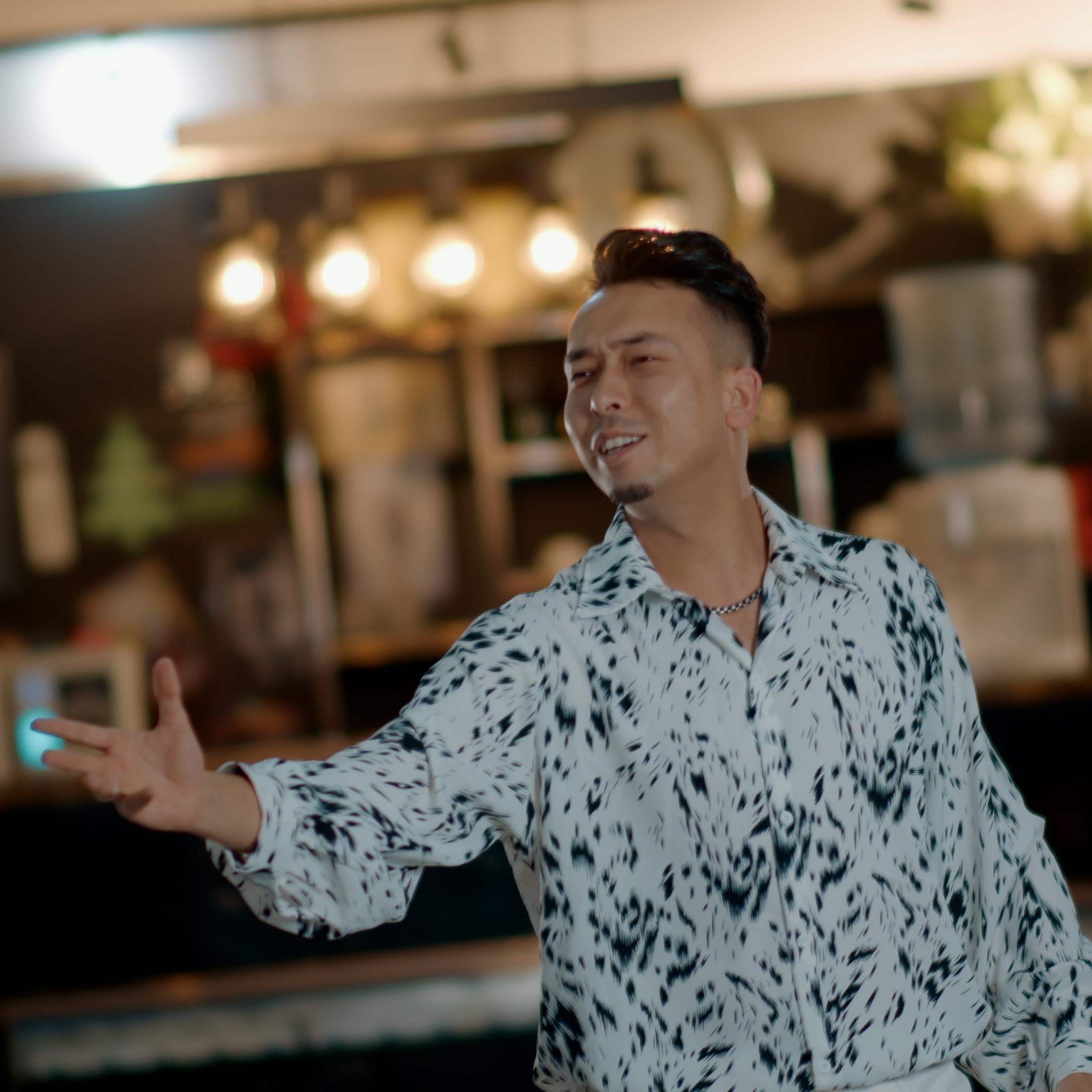 Humarig Bolay 爱你成瘾 伴奏