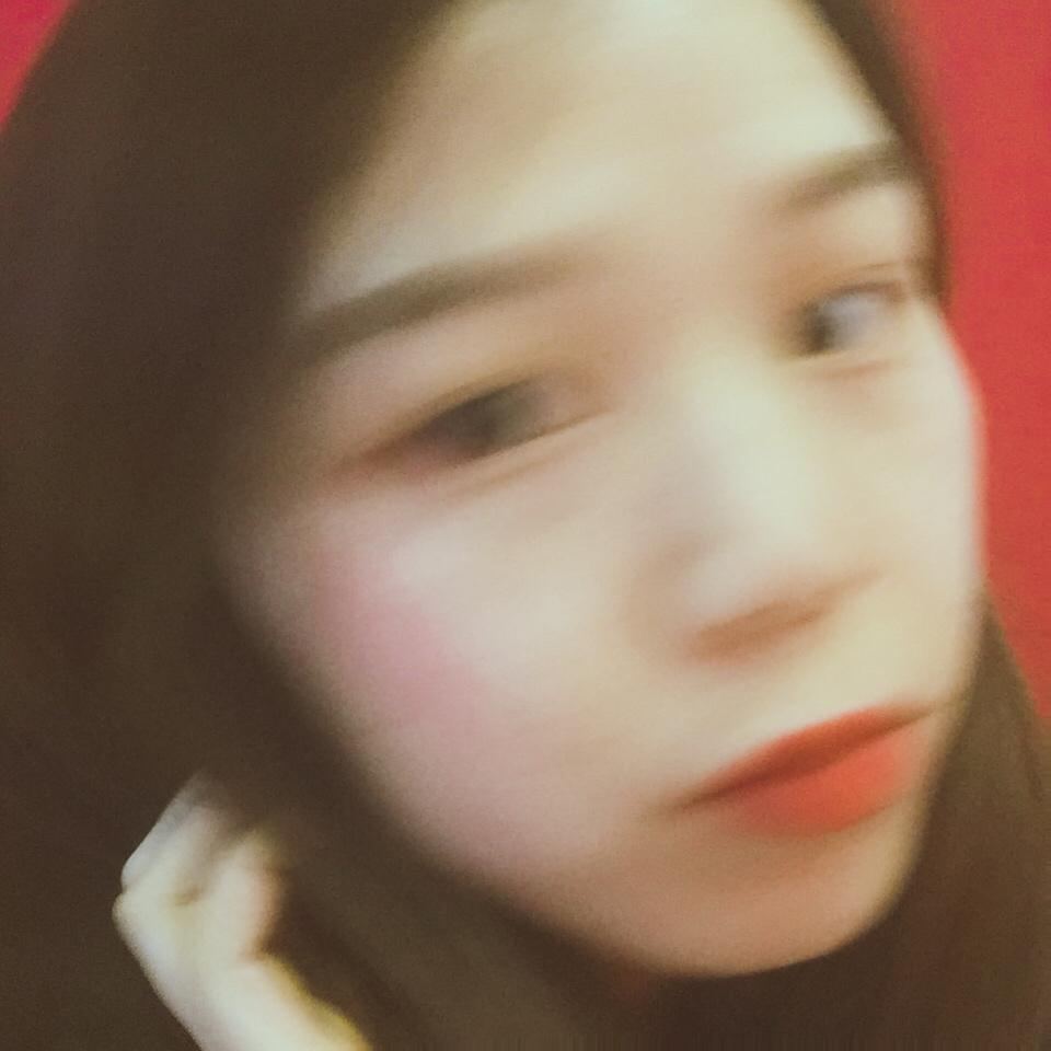 陪伴者封面