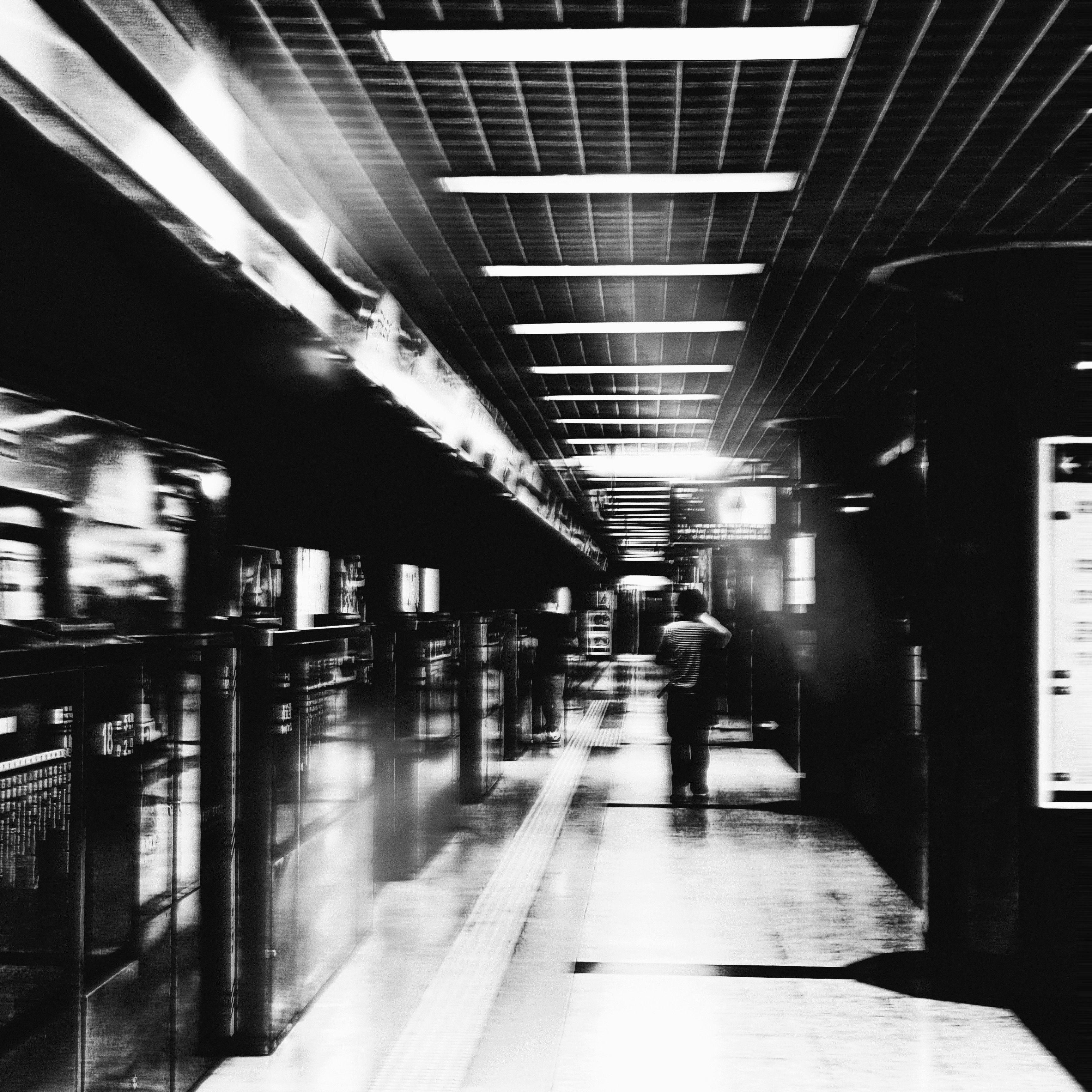 Wanderer_SOLITUDE_拖泥带水 | 在线播放_Wanderer歌词_Wanderer下载 | 网易云音乐