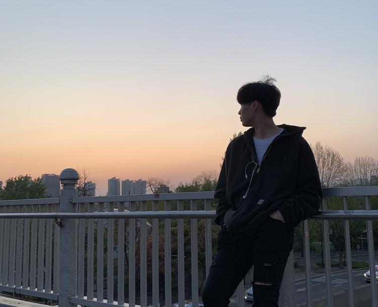 세진