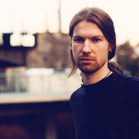 Aphex Twin资料,Aphex Twin最新歌曲,Aphex TwinMV视频,Aphex Twin音乐专辑,Aphex Twin好听的歌