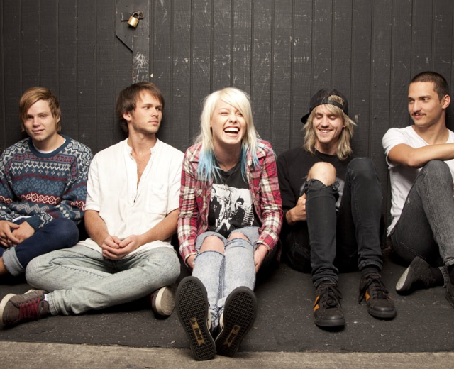 Tonight Alive