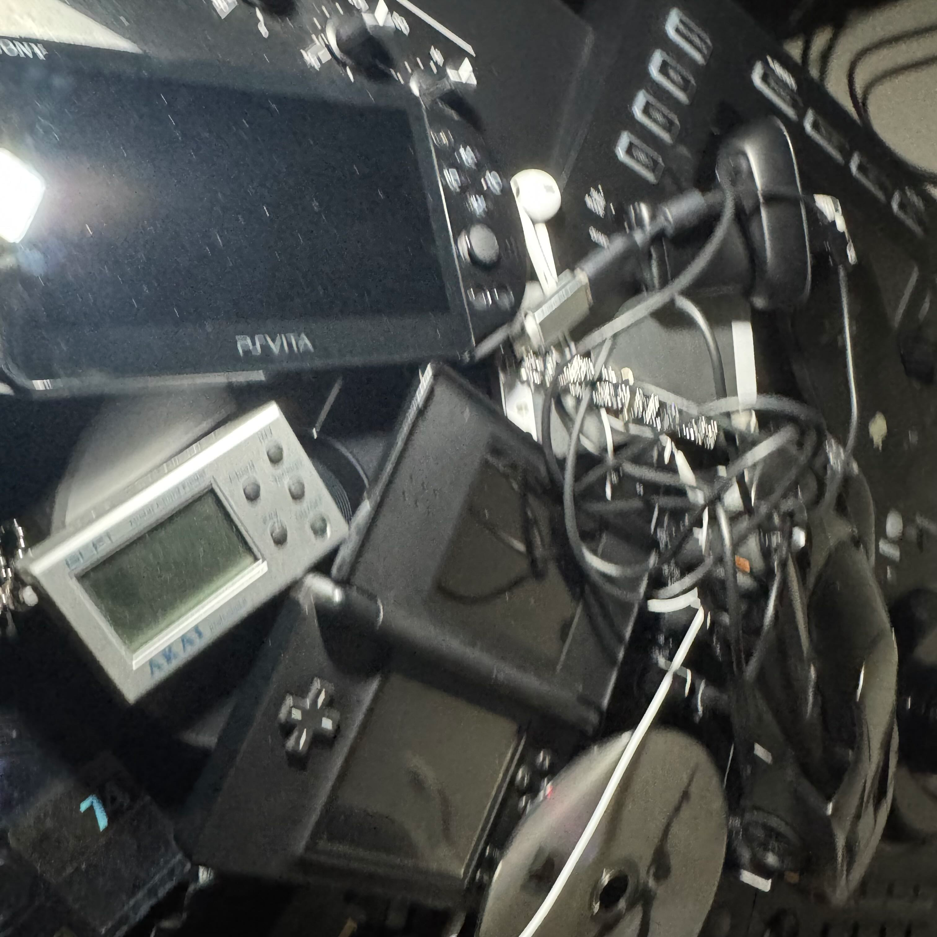 TURN UP THE MUSIC [VOLTA RMX*]