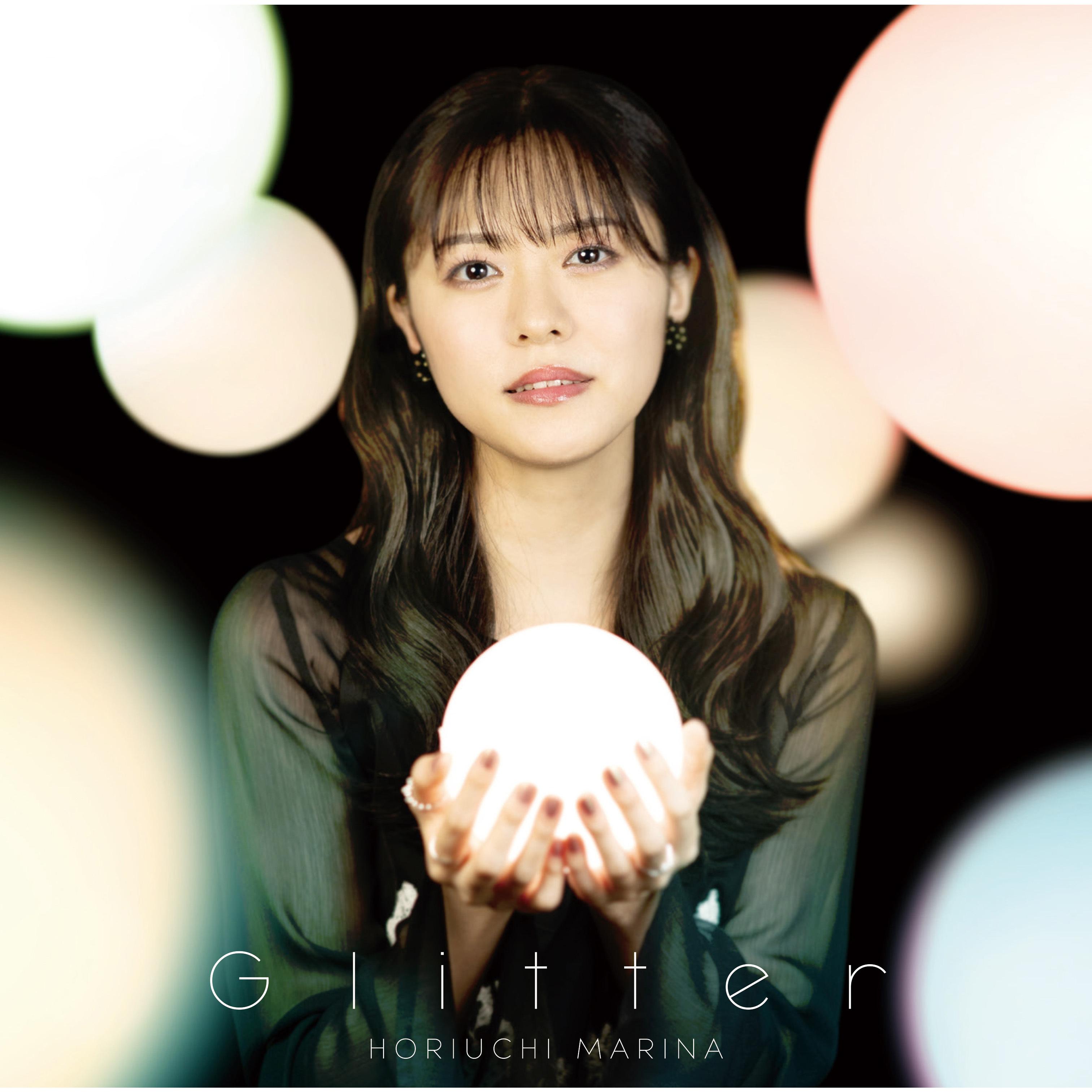 Glitter封面