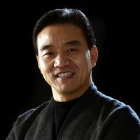 孔向东