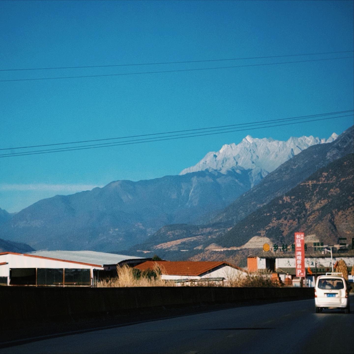 U Drown Out the Crowd | 世间仅有你我