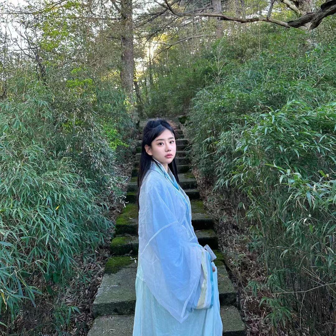 下一秒元气封面