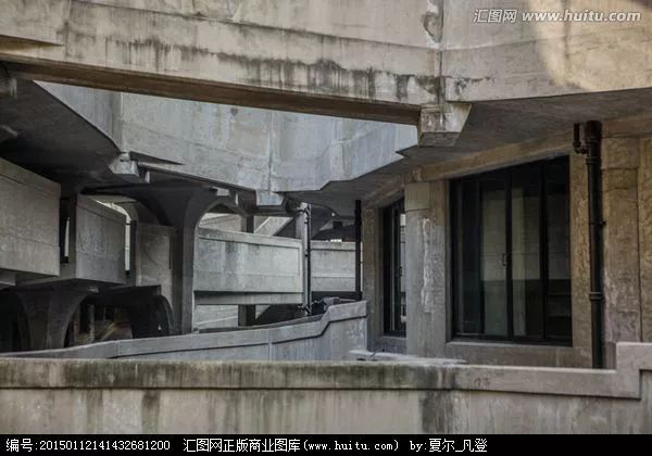 今晚我在看话剧