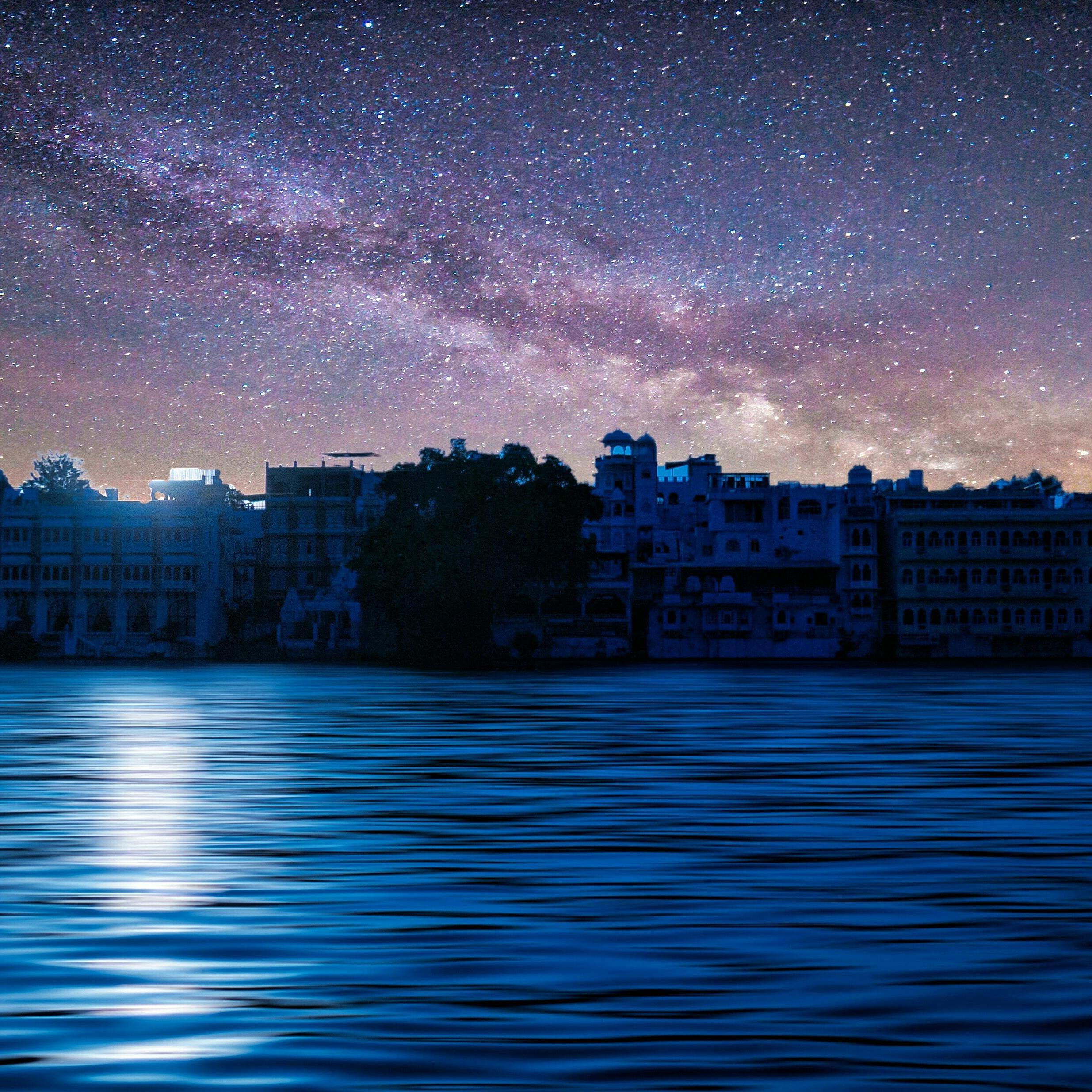 alone（翻自 Marshmello）