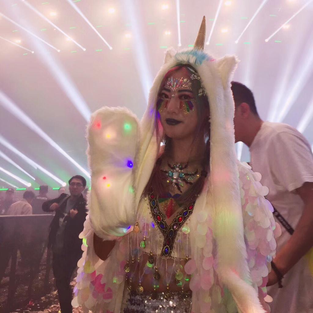 秀哥Rainbow超级电音玩家