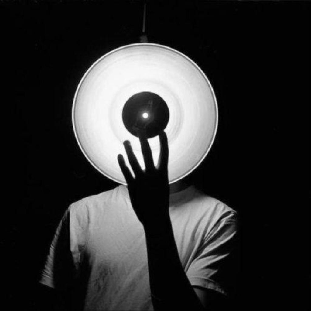 Witch House｜哥特式美感的迷幻电音