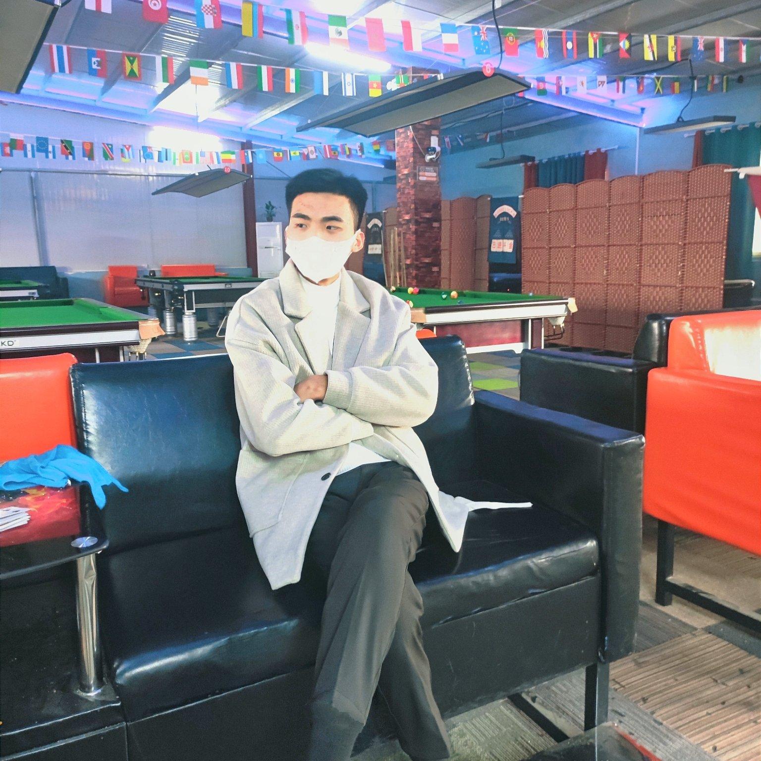 你有一双深情的眼睛封面