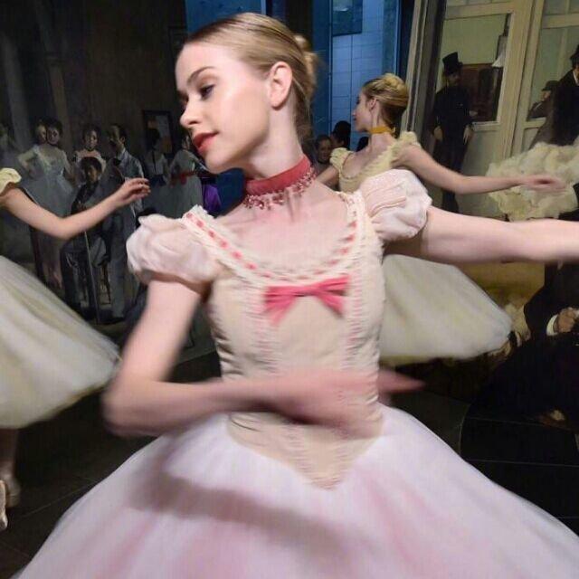 YouTube史上最快达到5亿播放量的100首MV