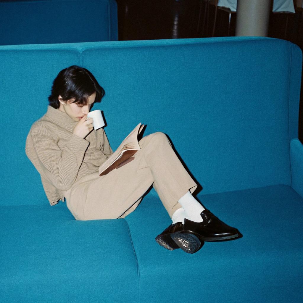 小资bobos | 独处时听的高级感音乐