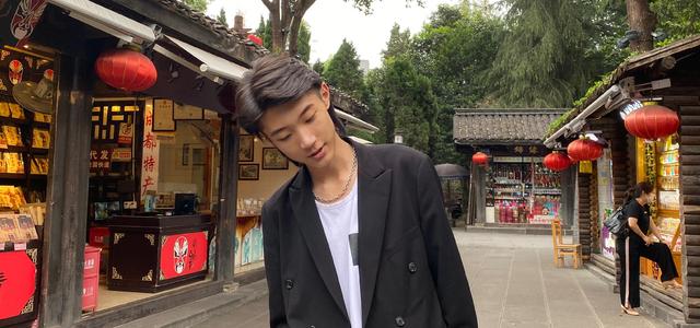 周子洋头像