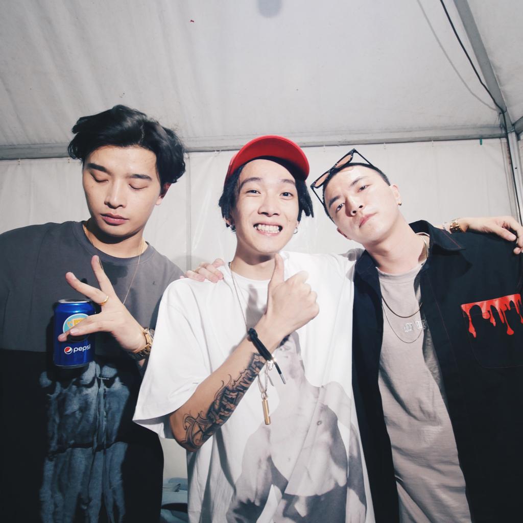 Tizzy T和满舒克 和Jony J