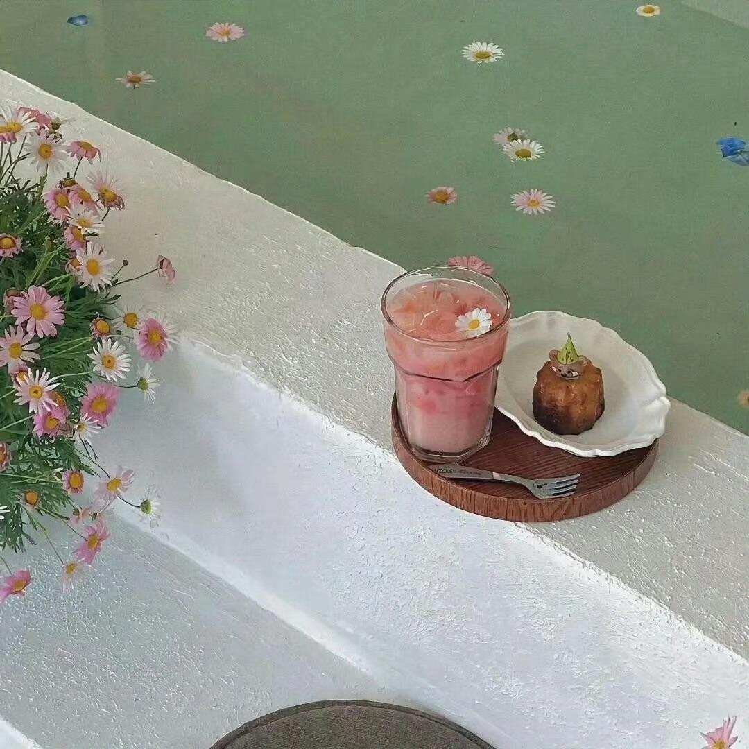 看不起你的人最怕你翻身封面