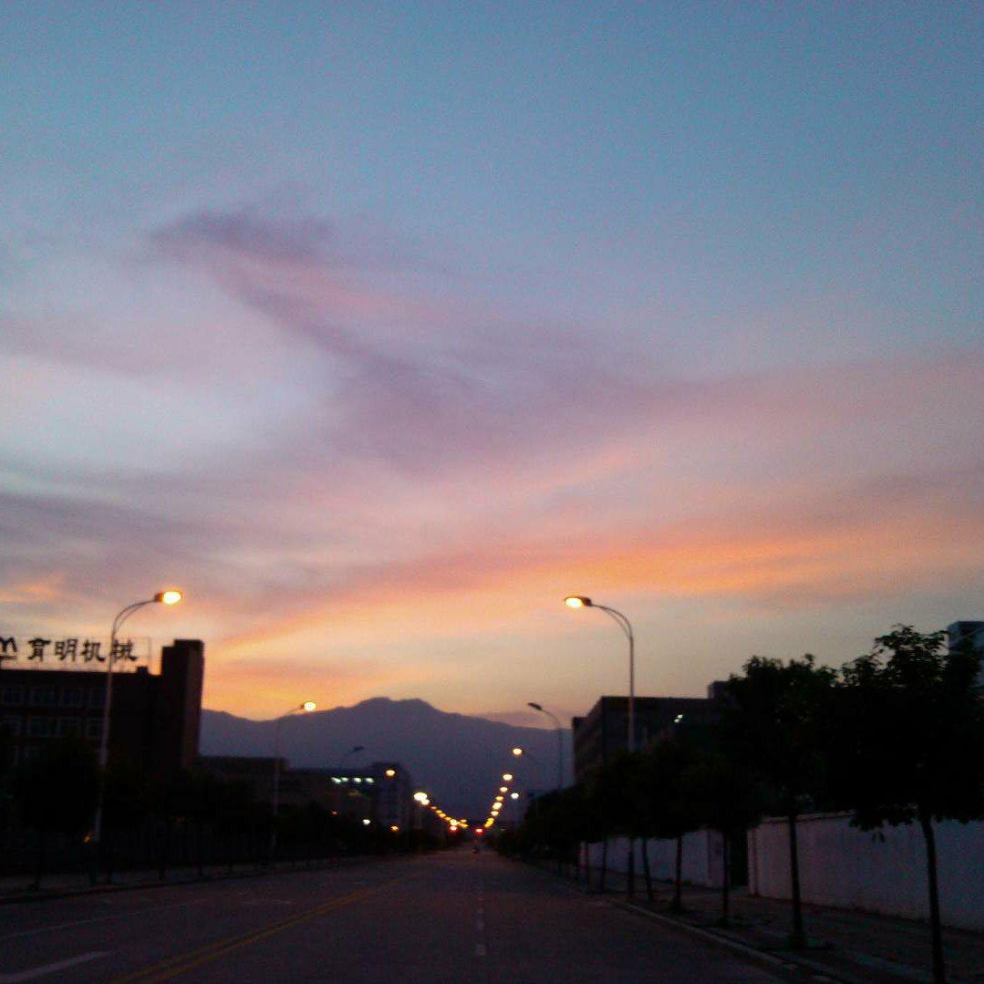 这个季节的傍晚