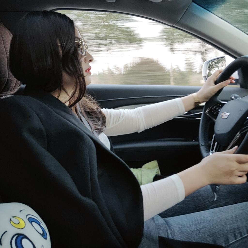 你並非你表現的那樣