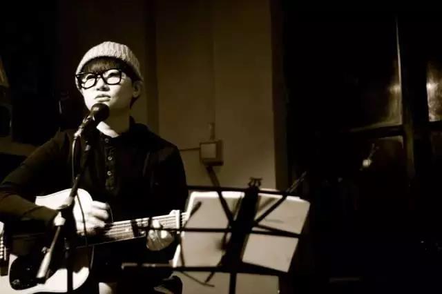 末小皮简谱_小幸运简谱(2)