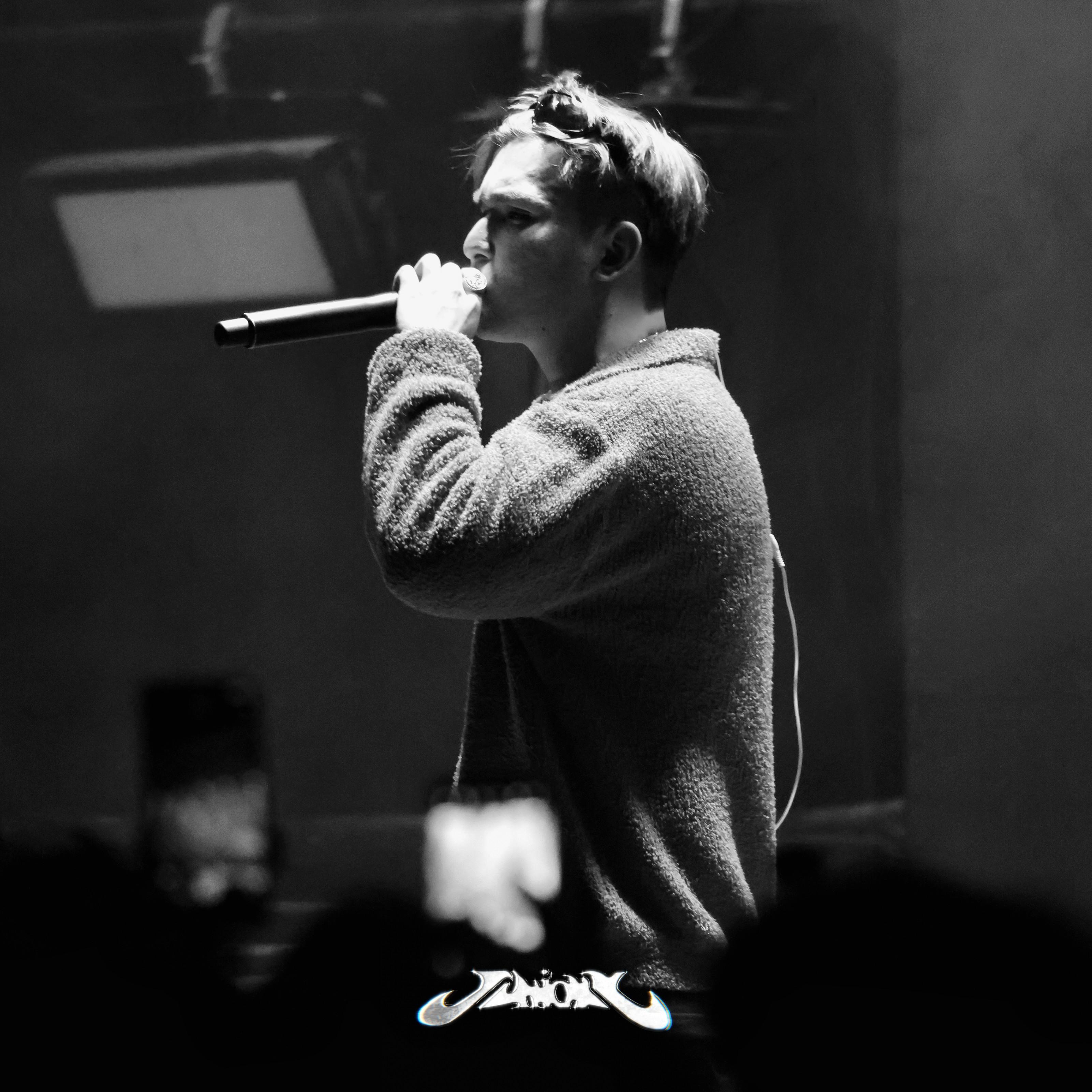 song-img
