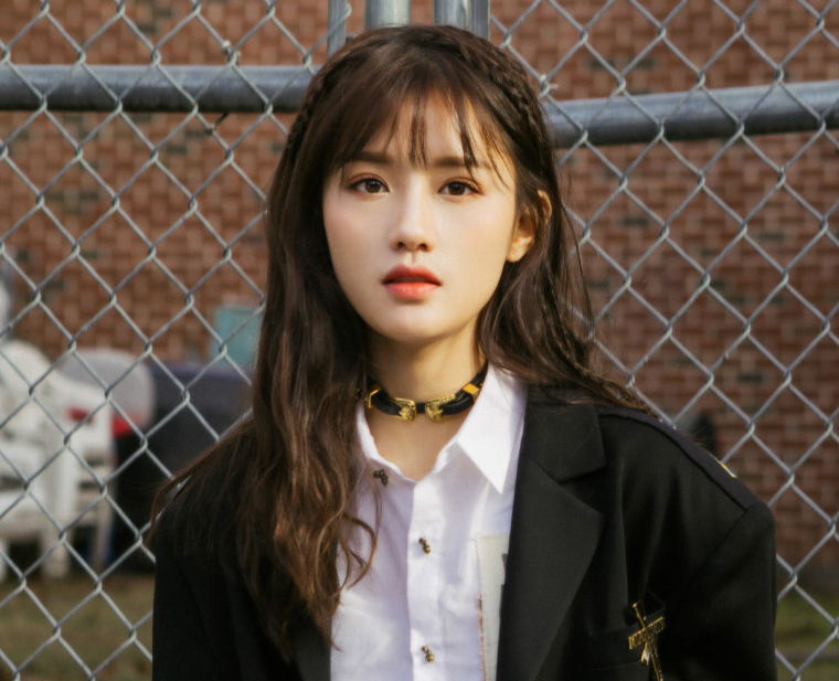 陈意涵Estelle