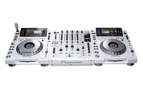 02. white pioneer cdj-2000 and djm-900 nexus