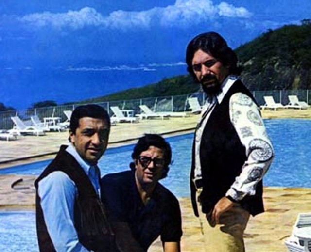 Som Tres