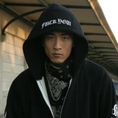 YG幕后英雄—Teddy