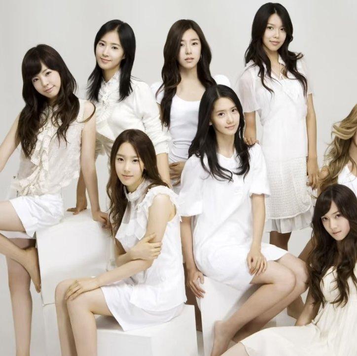 韩国二三代女团成名曲