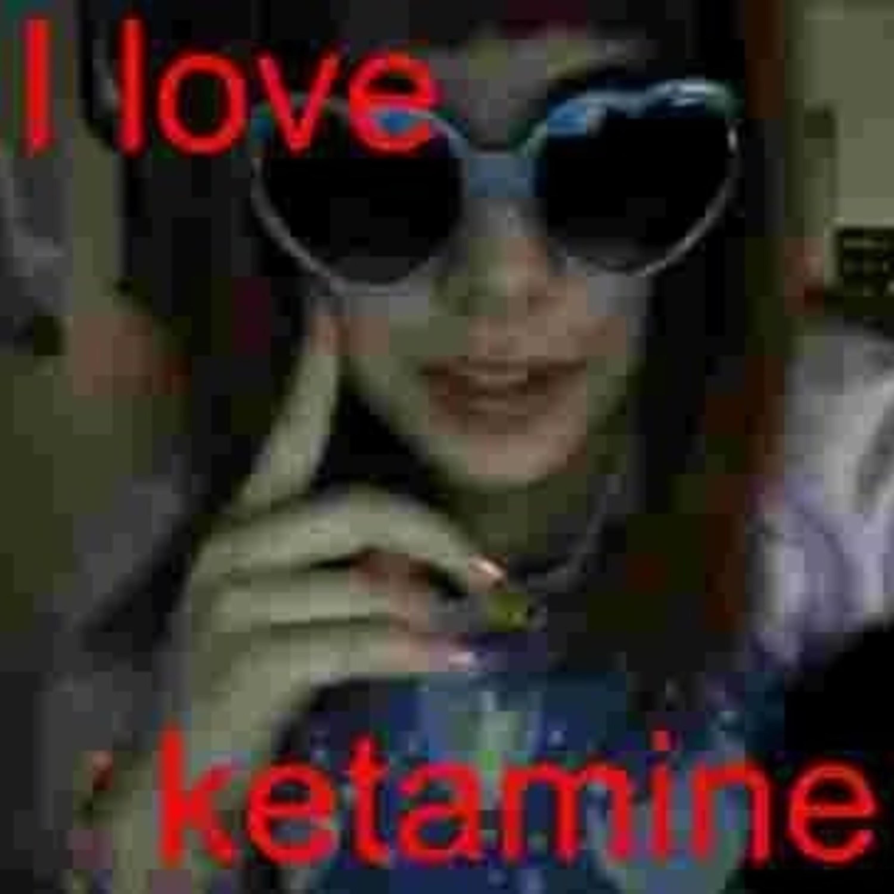 call meee (feat. asht0nn & 8trxck)