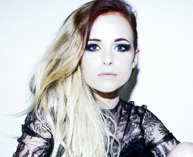 Kyla La Grange