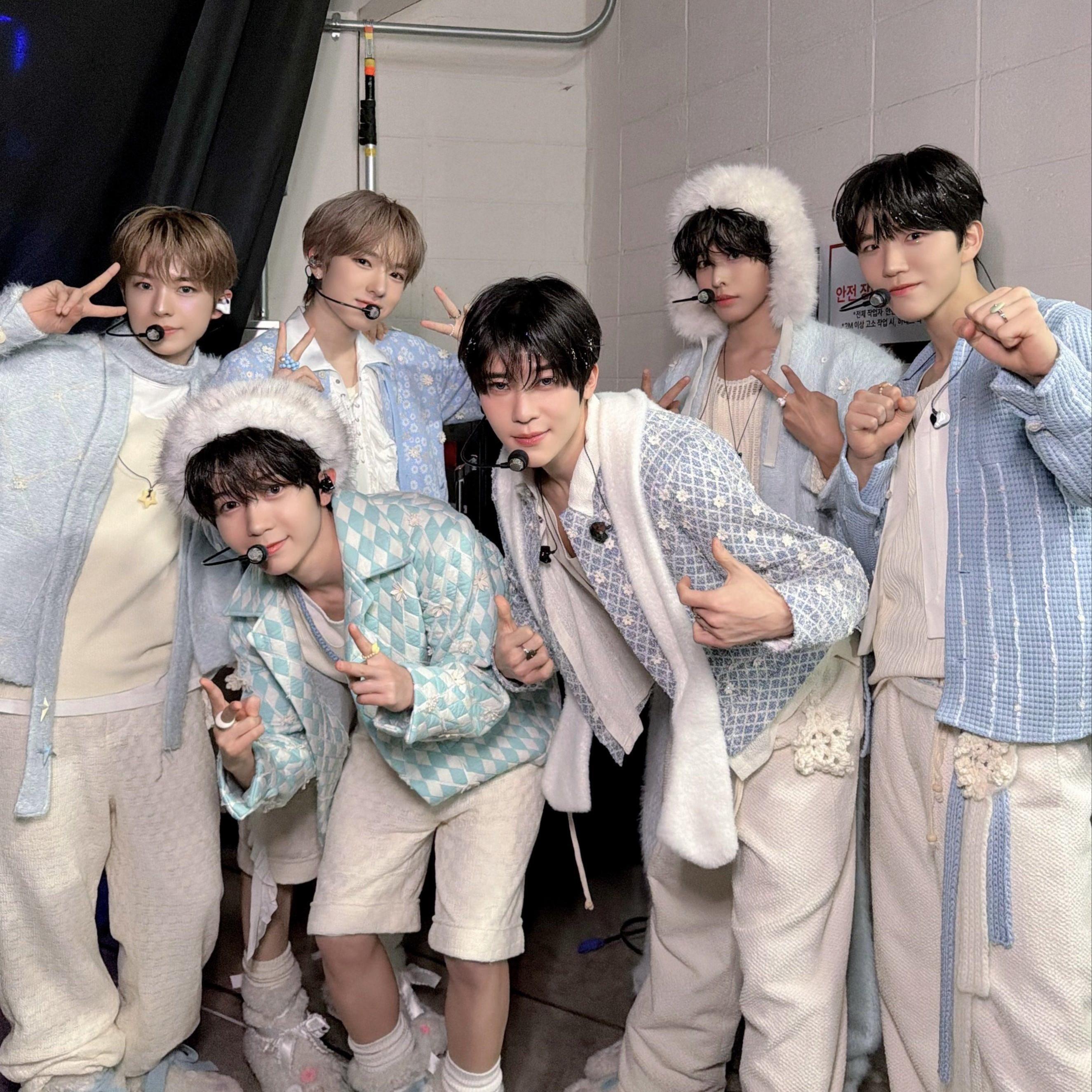 SURF (Christmas Ver.)