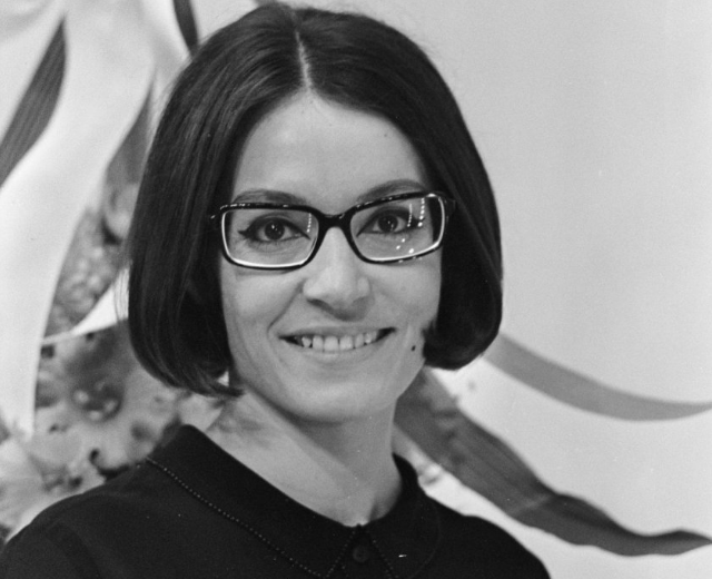 Nana Mouskouri