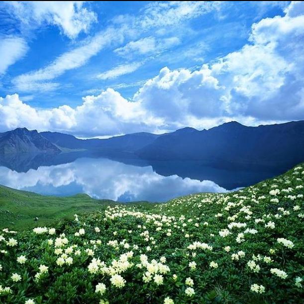 http:\/\/yinleren-muke.lofter.com\/rss