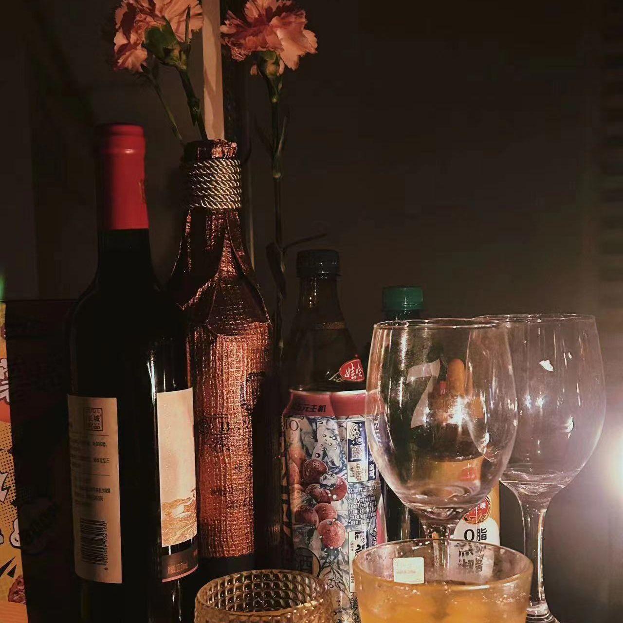 这是一首不是很想取歌名但名字很长的歌如果您把这首歌歌名看完了那说明您真的很闲如果有冒犯到建议直接报警封面