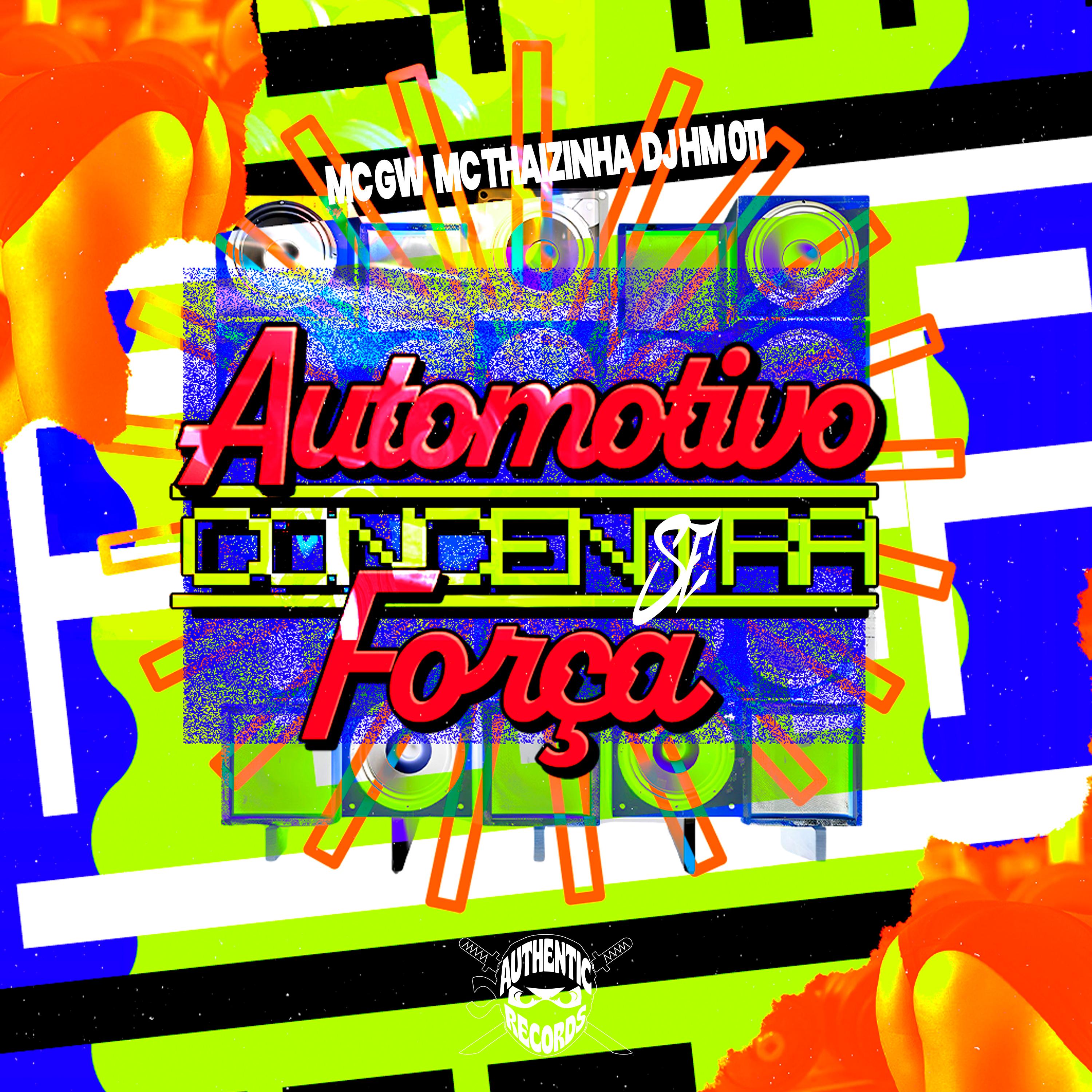 Agressivo Se Concentra Com Força