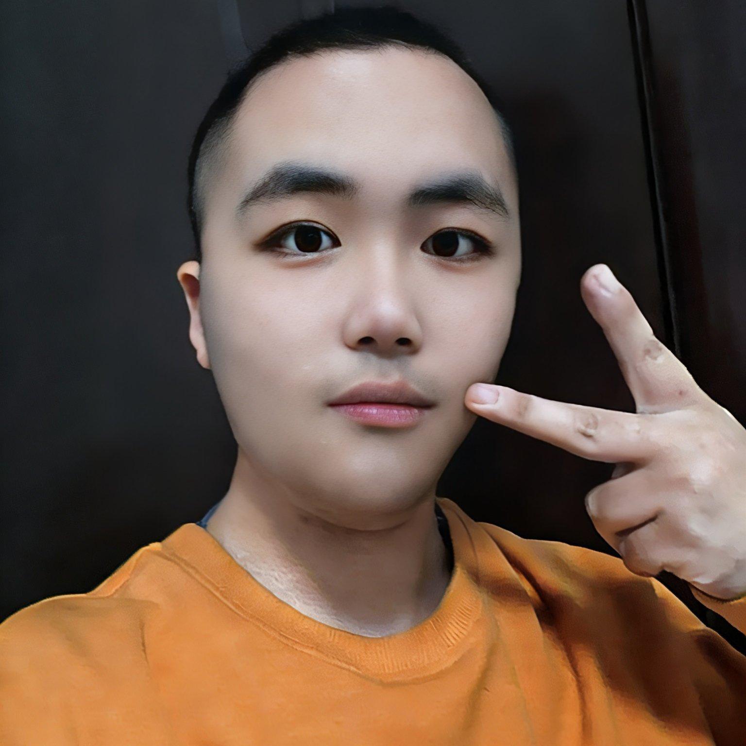 多情的玫瑰封面