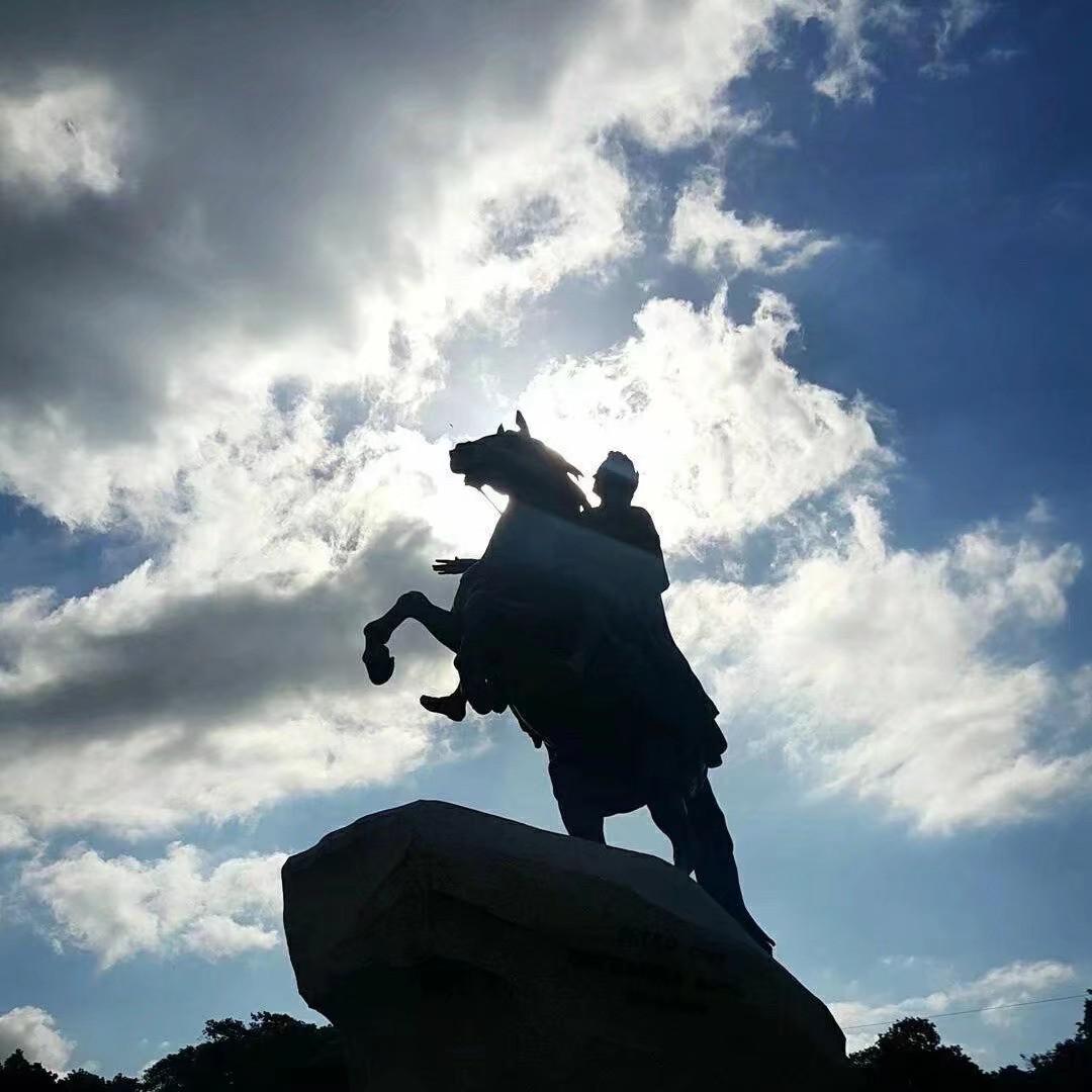 Martin Garrix-So Far Away（Bourbon9 / Julya remix）