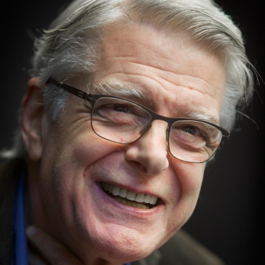 Georges Aperghis 阿佩基斯