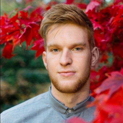 【Tim Engelhardt】