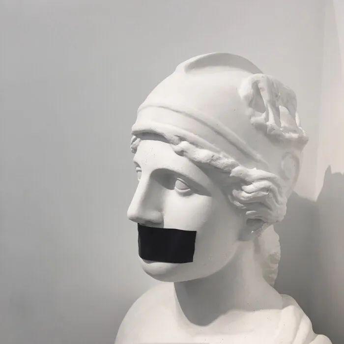 自动弃权封面