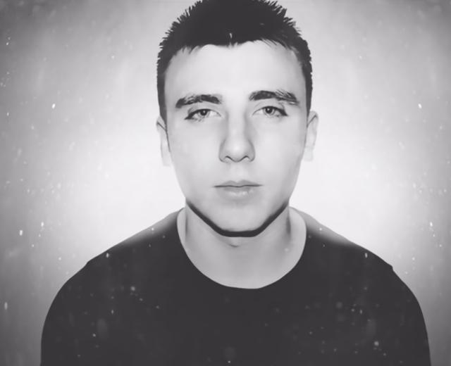 Avi8
