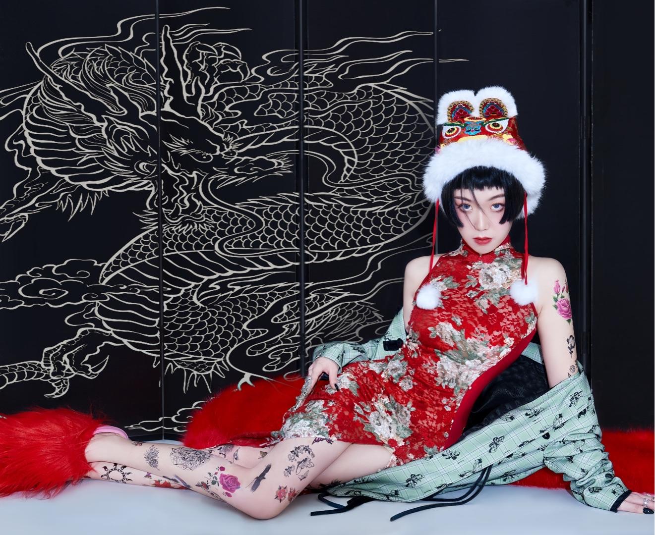 Helen Lee