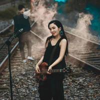 黄迎迎资料,黄迎迎最新歌曲,黄迎迎MV视频,黄迎迎音乐专辑,黄迎迎好听的歌