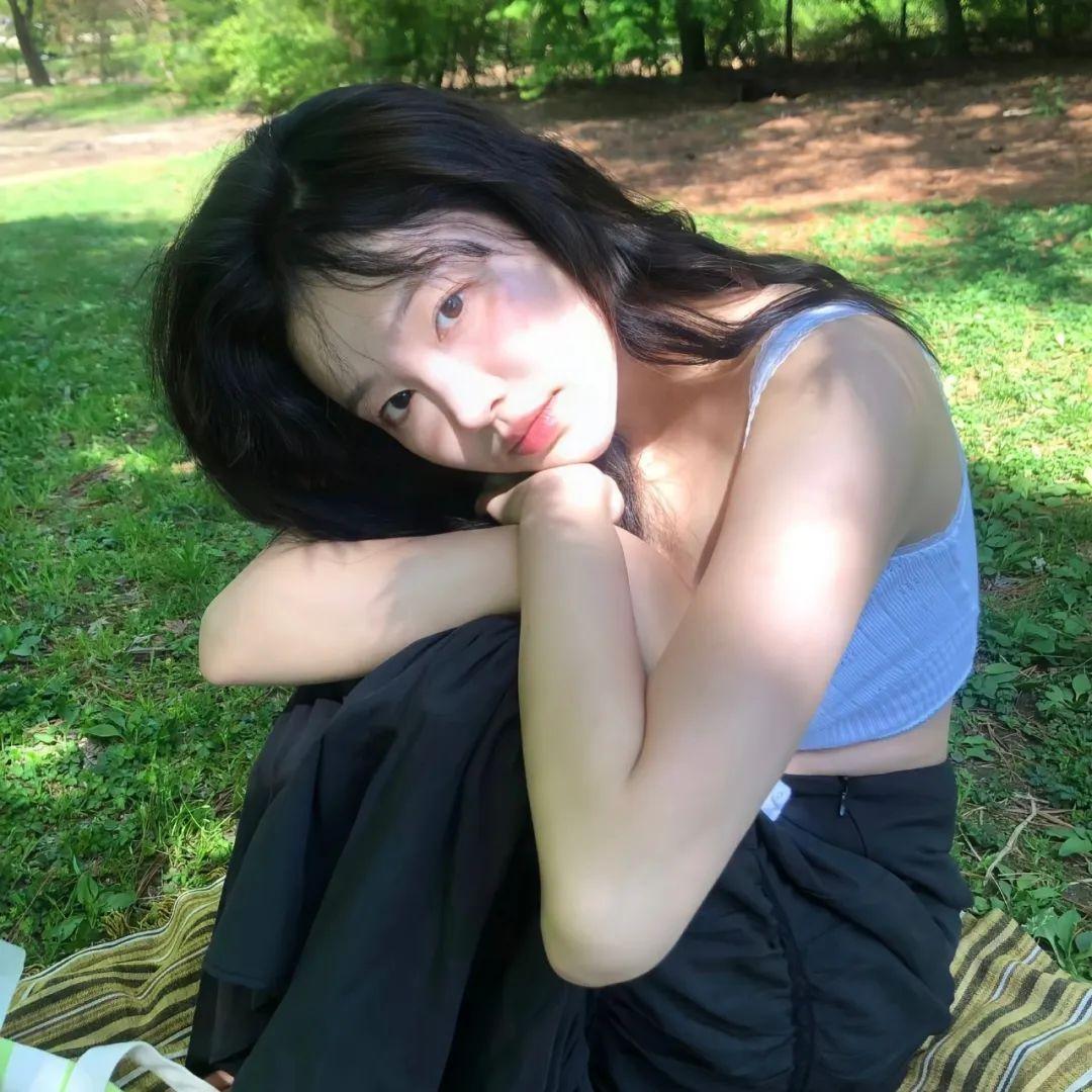 轻舟过万山封面