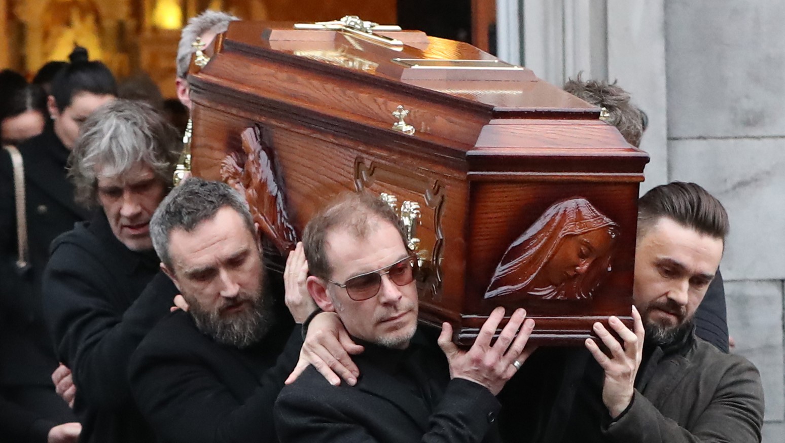 每个人都需要一家咖啡馆|追忆Dolores O'Riordan