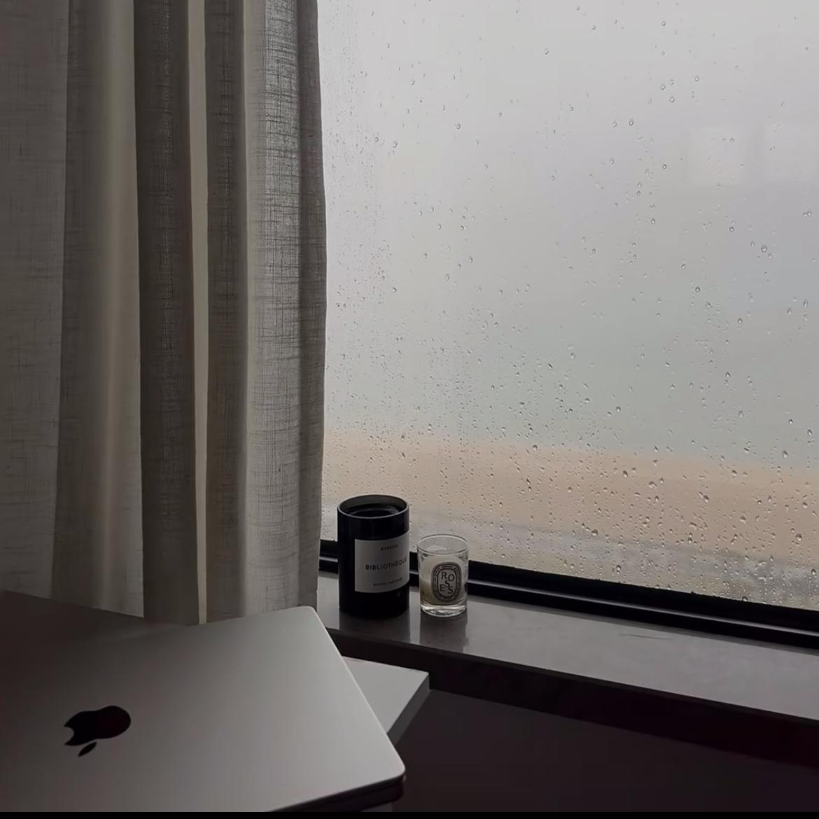 陷入雨天 - 热情重温封面