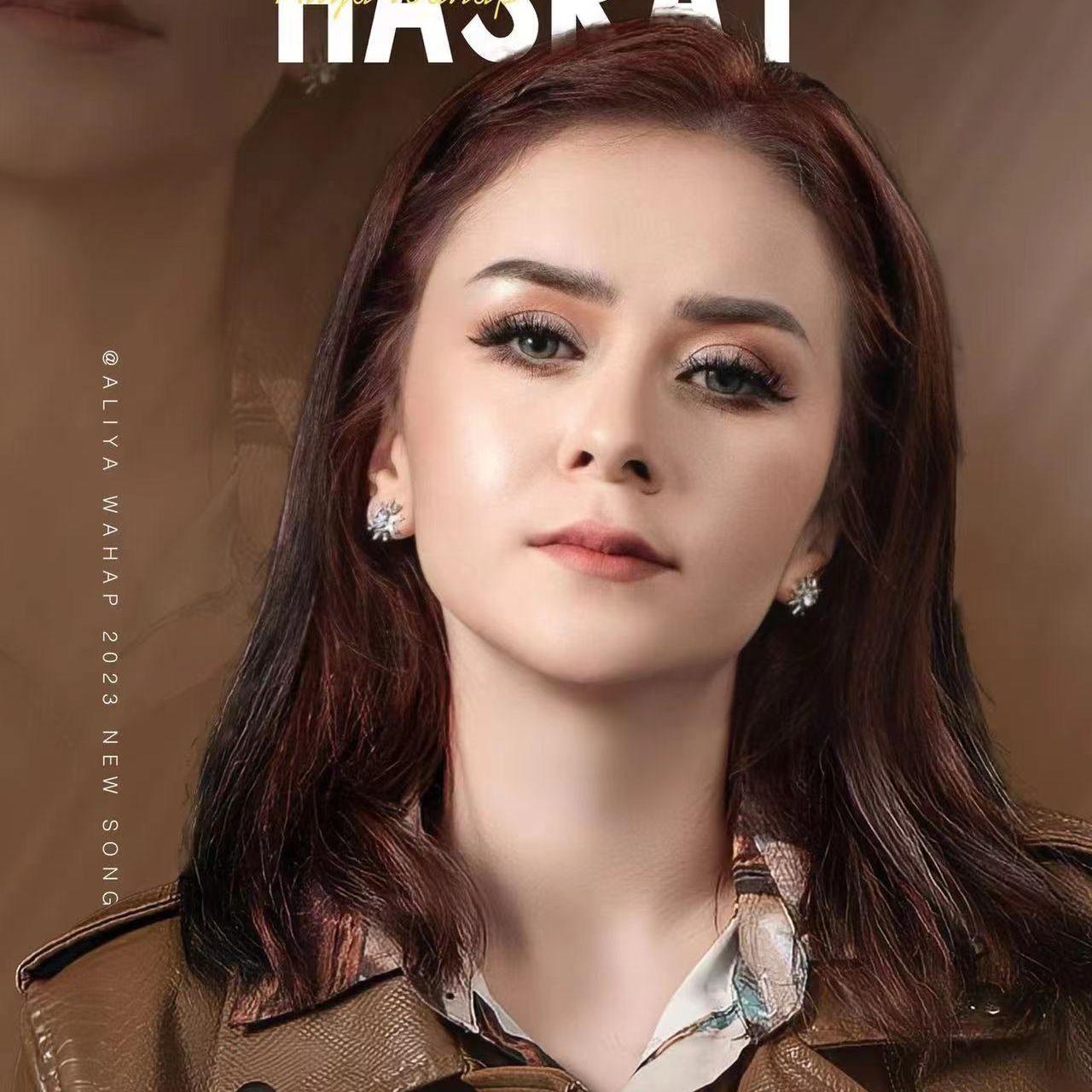 歌韵巧共泉声，间杂琮琤玉