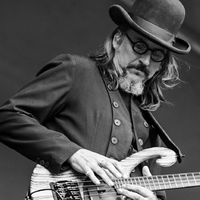 Les Claypool资料,Les Claypool最新歌曲,Les ClaypoolMV视频,Les Claypool音乐专辑,Les Claypool好听的歌